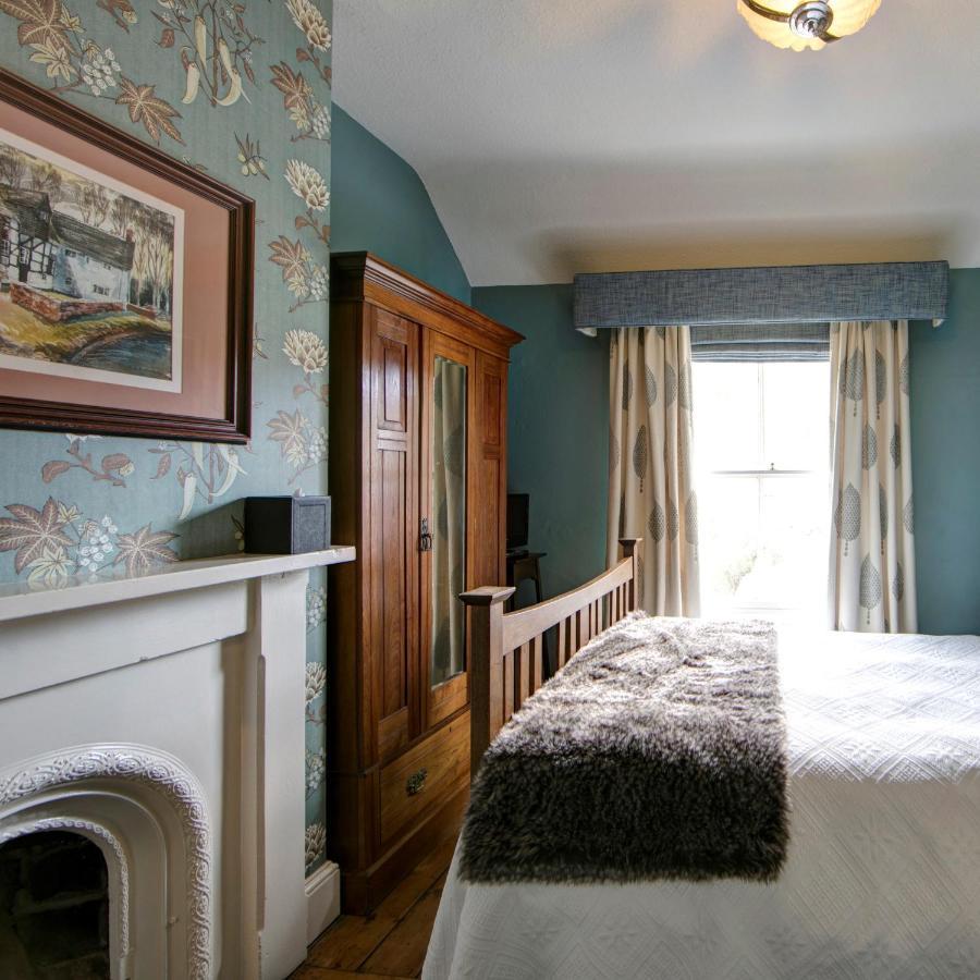 Hotel Victoria House à Church Stretton Extérieur photo
