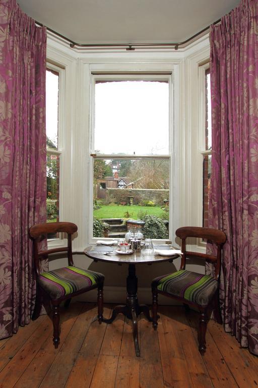 Hotel Victoria House à Church Stretton Extérieur photo